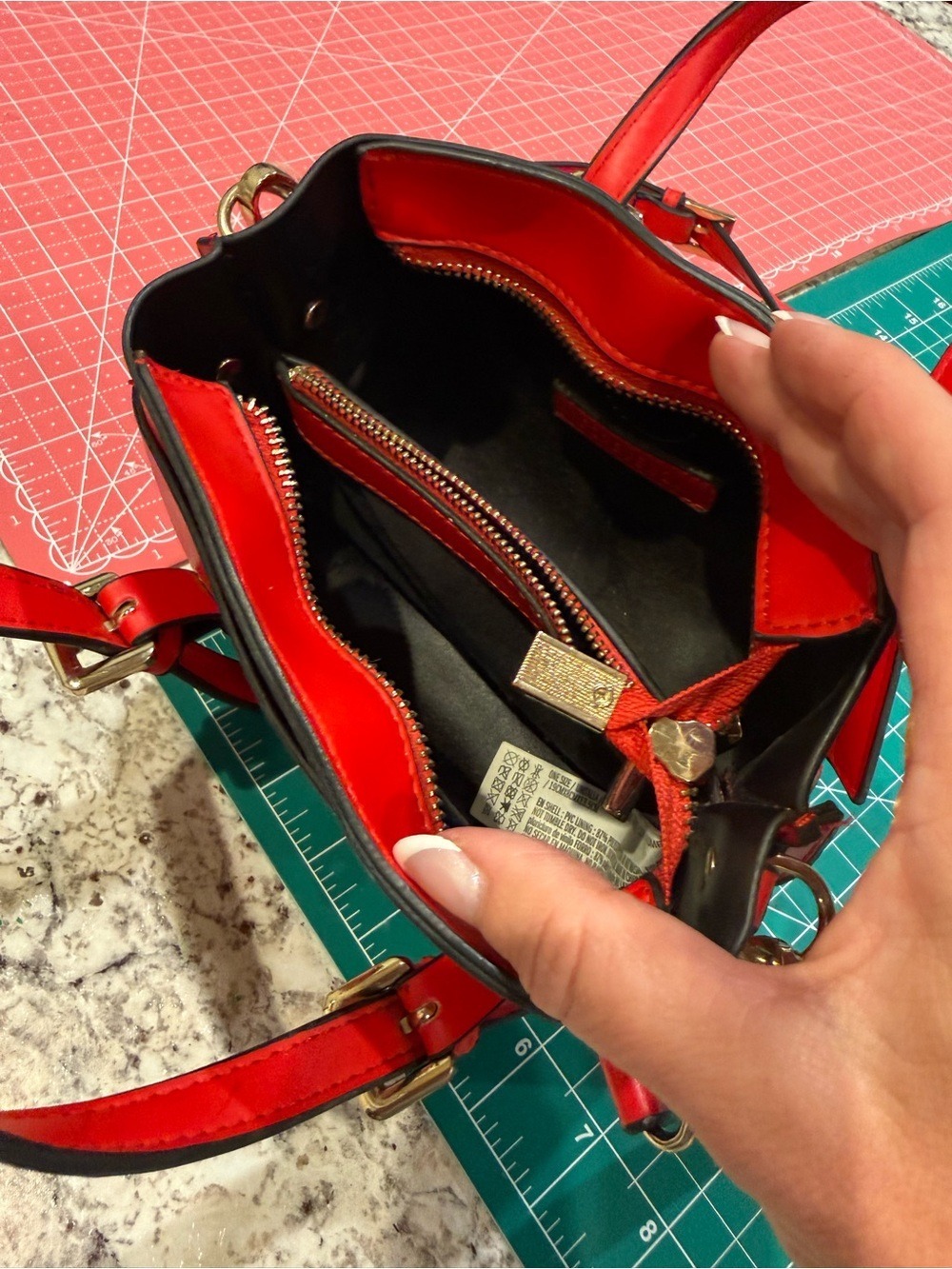Forever 21 Red Mini Satchel Crossbody Purse Faux Leather Gold Hardware Like New - Picture 10 of 12